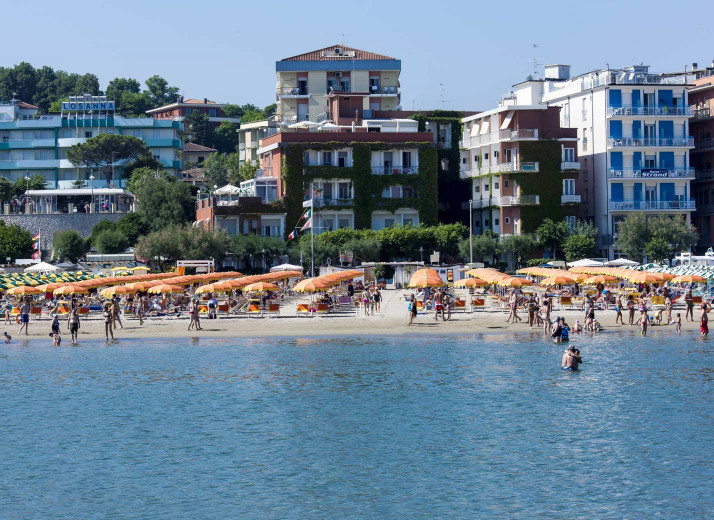 media.Gallery-Esterno-03-Hotel-Giovanna-Regina-Gabicce