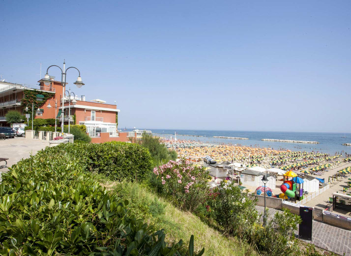 media.Gallery-Esterno-04-Hotel-Giovanna-Regina-Gabicce